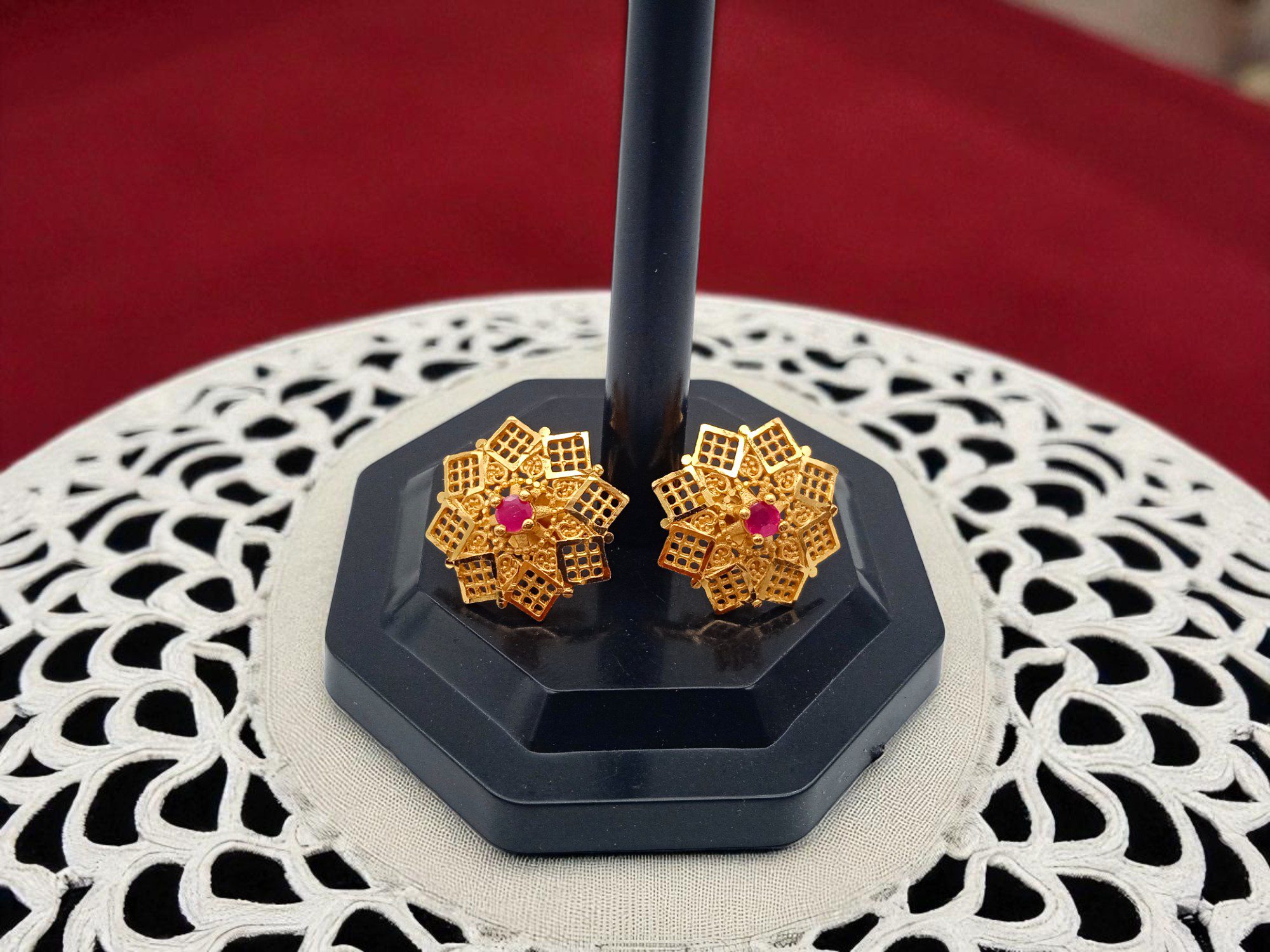 Forming Gold Plated Floral Stud