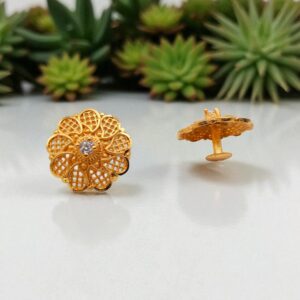 Forming Gold Plated Floral Stud