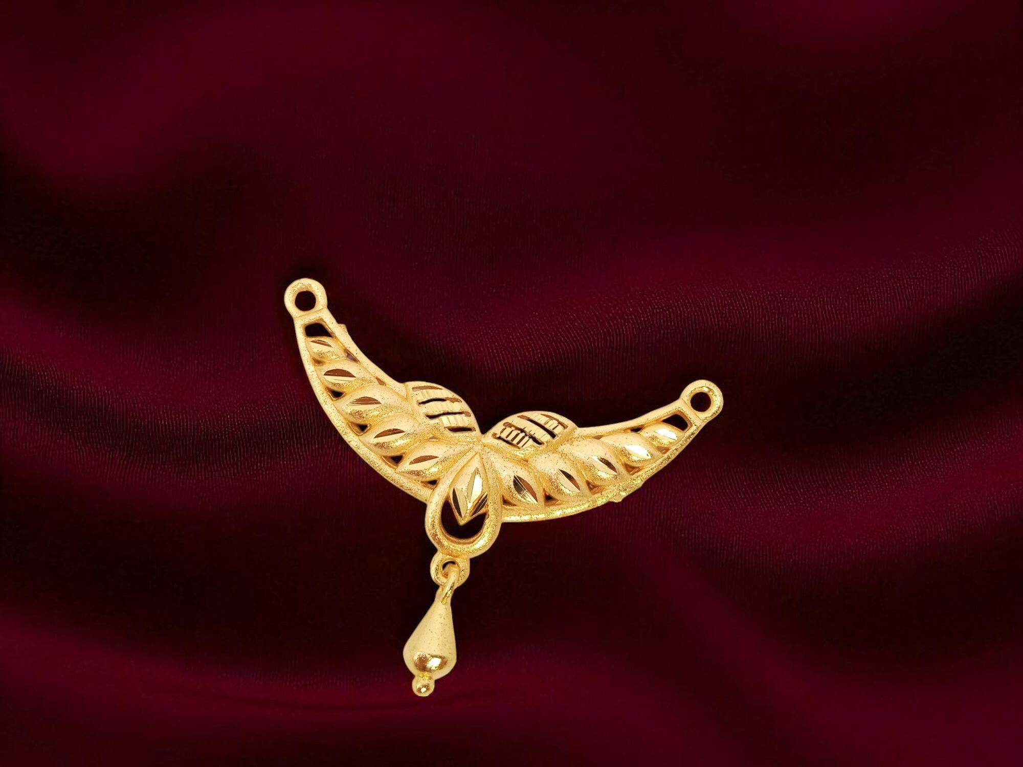 Forming Gold Plated Floral Dollar