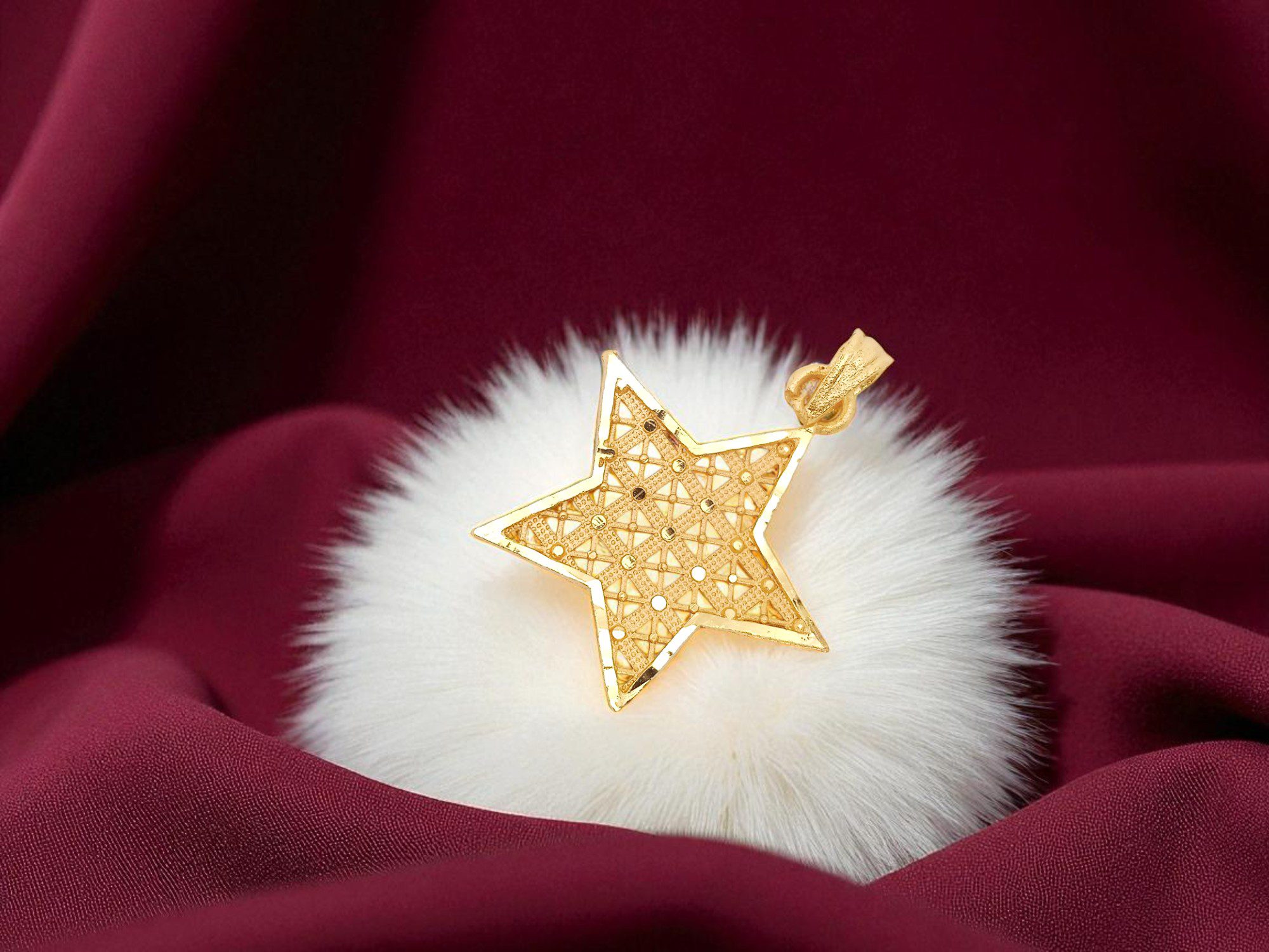 Forming Gold Plated Star Dollar