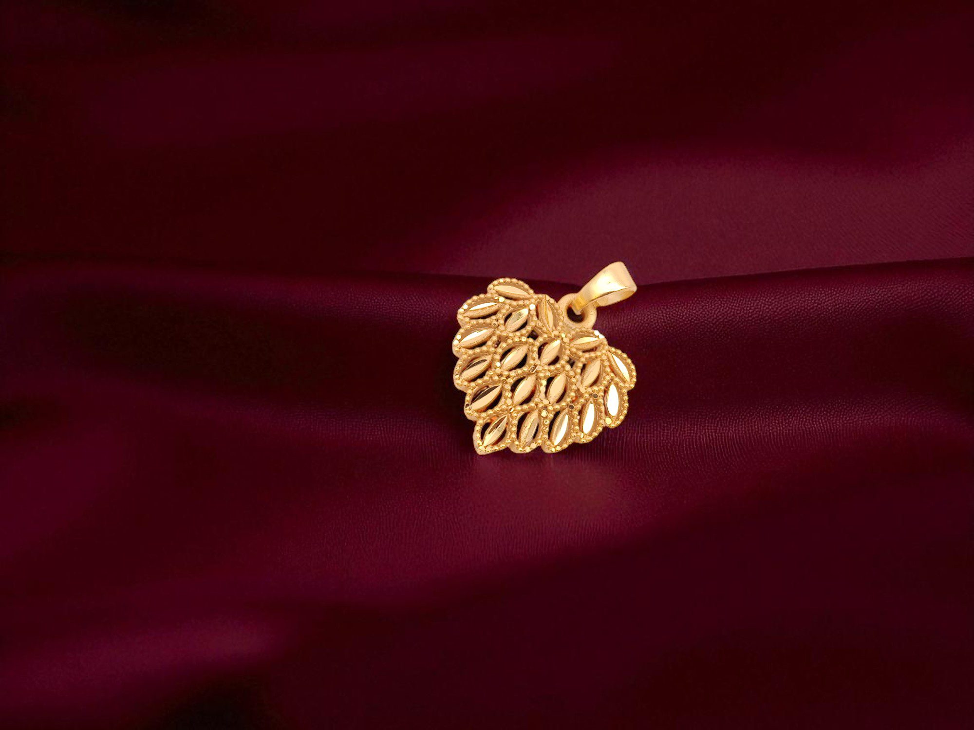 Forming Gold Plated Small Heart Dollar