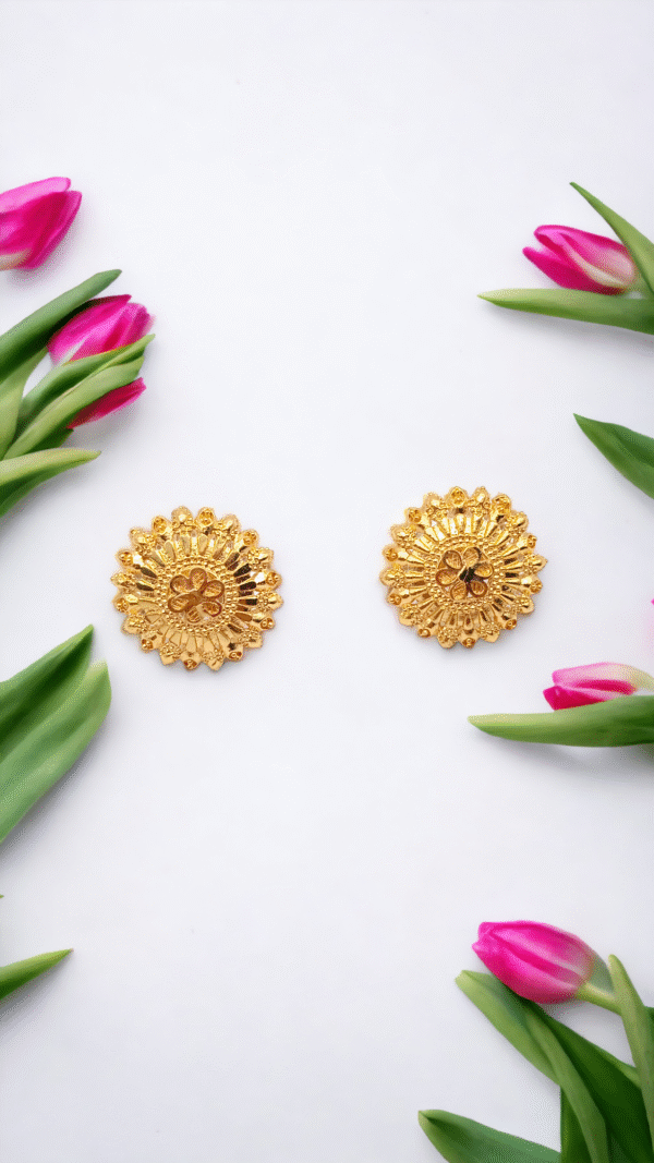 Pretty Queen - 1 Gram Gold Plated Floral Stud Earring For Women & Girls