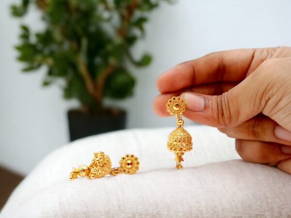 Pretty Queen - 1 Gram Gold Plated Jhumki/Jhumka/Jhumki's For Women & Girls, Covering Jewellery, Earrings