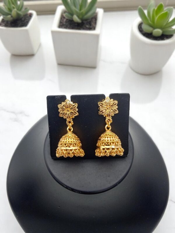Pretty Queen - 1 Gram Gold Plated Jhumki/Jhumka/Jhumki's For Women & Girls, Covering Jewellery, Earrings