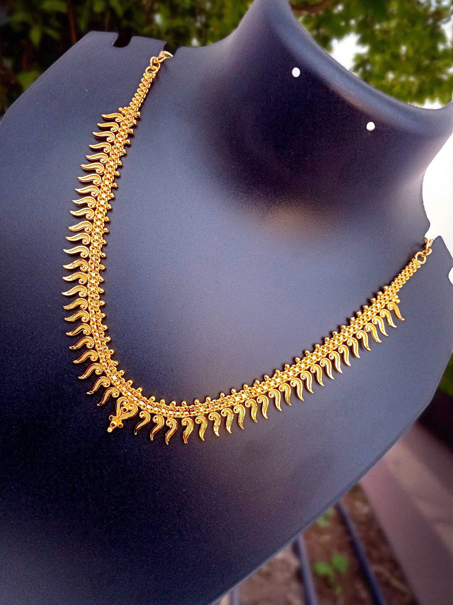 Forming Gold Plated Necklace